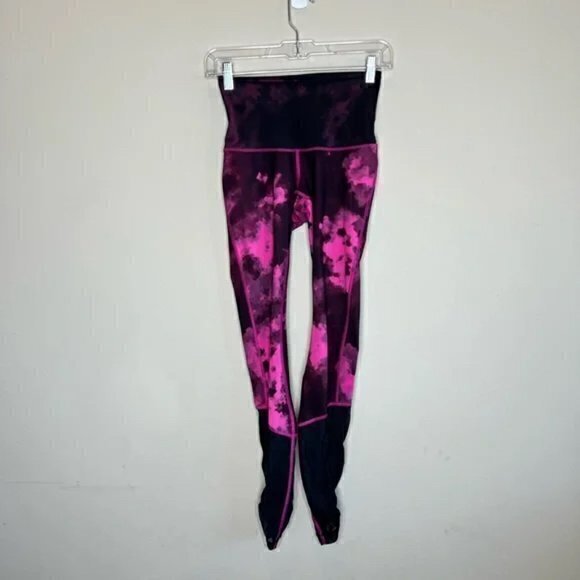 Lululemon Sweaty Endeavor Tight Size 4 - Picture 1 of 13